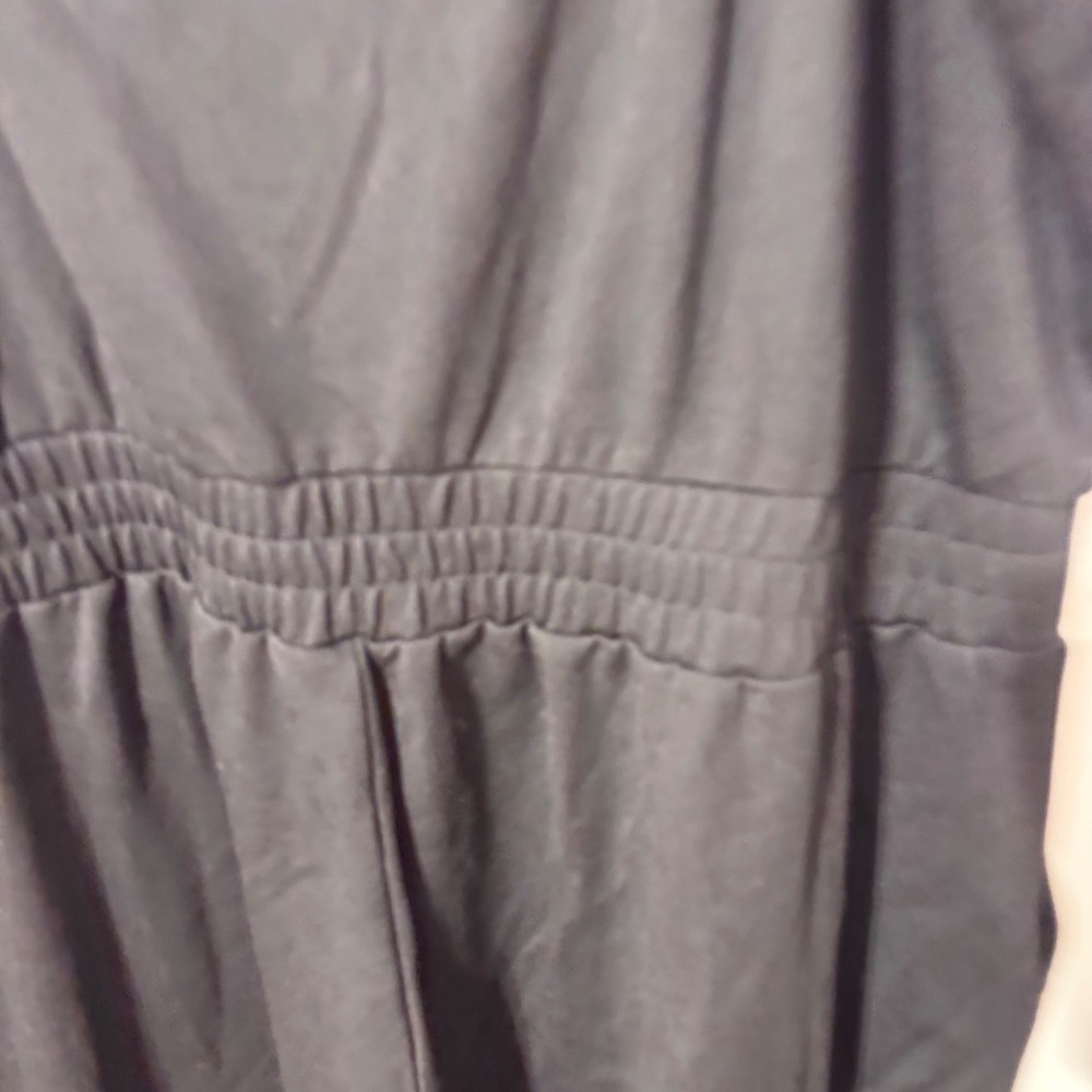 Torrid Ponte Sleeveless Jumpsuit Deep Black Plus Size 3X 22-24 New With Tags - Picture 8 of 13